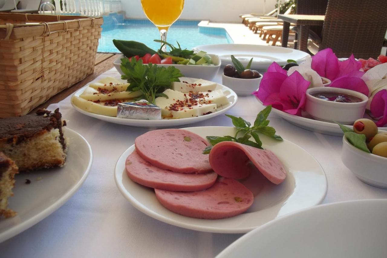 Carikci Hotel Marmaris Esterno foto